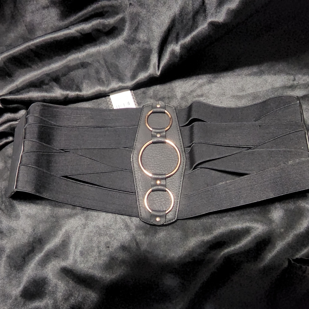 City Chic Dominate Belt